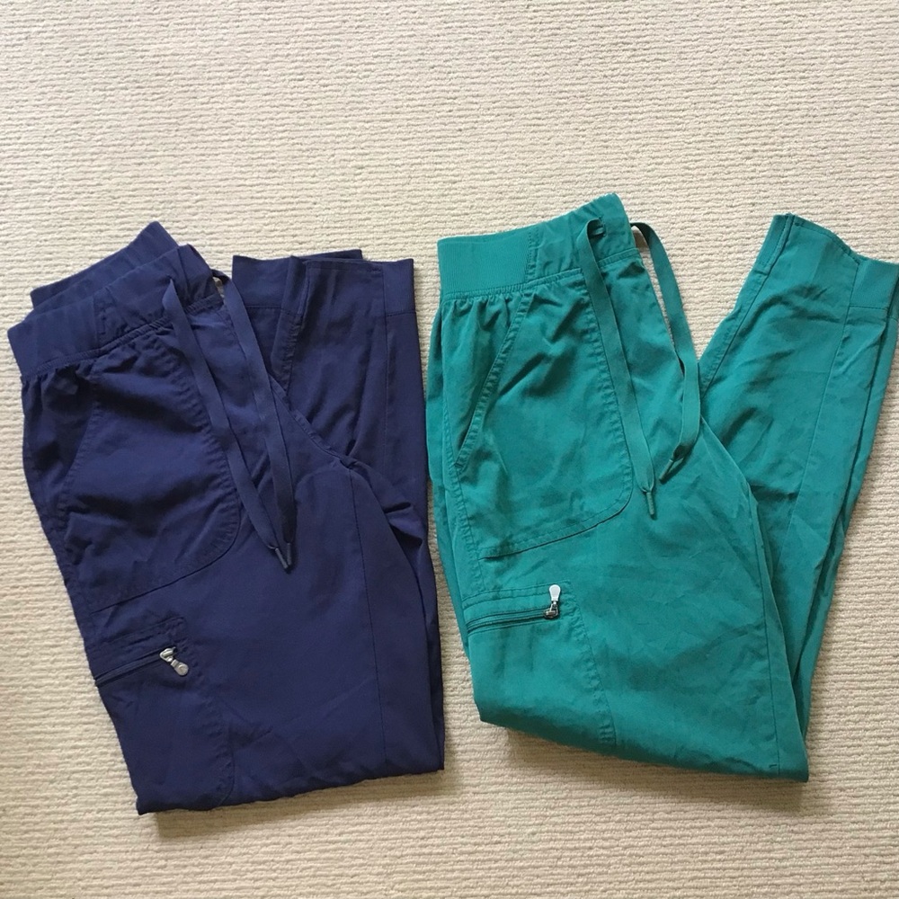 Women’s Scrub Joggers